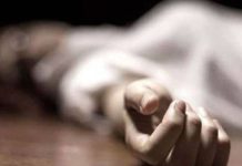 മക്കളെ കഴുത്തറുത്ത് കൊന്ന് ദമ്പതികള് ഫ്ലാറ്റില് നിന്ന് ചാടി ജീവനൊടുക്കി