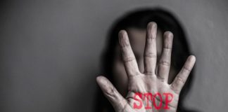 സ്കൂളിലേക്ക് പോകുമ്പോള് പത്തുവയസുകാരിയെ പത്താം ക്ലാസുകാരൻ പീഡിപ്പിച്ചു