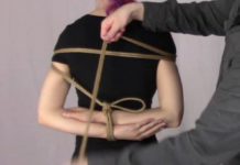 വിവാഹേതര ബന്ധം കണ്ടുപിടിച്ചതിന് അച്ഛന് മകളെ കെട്ടിയിട്ട് ദിവസങ്ങളോളം പീഡിപ്പിച്ചു