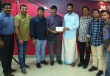 പ്രവാസിക്ക് നാട്ടിലെത്താന് ലാല് കെയേഴ്സ് സഹായം