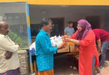 ഈദ് ദിവസം മലബാർ അടുക്കള ബഹ്റൈൻ ടീം മാമീർ, കമ്മിസ് ലേബർ ക്യാമ്പുകളിൽ ഭക്ഷണ കിറ്റുകൾ വിതരണം ചെയ്തു.