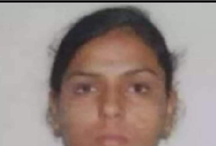 അവധി ആഘോഷിക്കാൻ ദുബായിൽ നിന്ന് സലാലയിലേക്ക് പോയ വാഹനം അപകടത്തിൽപെട്ടു.. ആലപ്പുഴ സ്വദേശിനി മരണപെട്ടു ..