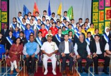 ഇന്ത്യൻ സ്കൂൾ അൽ വാദി അൽ കബീർ പ്രൈമറി വിഭാഗത്തിന്റെ 2022-2023 അധ്യയന വർഷത്തേക്കുള്ള പുതിയ സ്റ്റുഡന്റ് കൗൺസിലിന്റെ ഭാരവാഹികൾ വിവിധ നേതൃസ്ഥാനങ്ങളിലേക്ക് സത്യപ്രതിജ്ഞ ചെയ്തു.