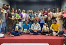 അക്ഷര സൂര്യൻ എന്ന ടി. പി. ഭാസ്കര പൊതുവാൾ മാഷിന്റെ ജീവചരിത്ര പുസ്തകത്തെപ്പറ്റിയുള്ള ചർച്ച നടത്തി ..