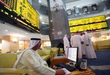 Most Gulf markets close lower on oil, recession fears