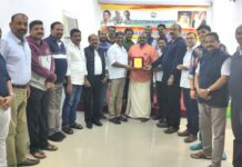 ജെസ്റ്റിൻ ജേക്കബിന് യാത്രയയപ്പ് നൽകി.