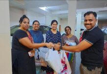 ഇടപ്പാളയം ബഹ്റൈൻ പാഠപുസ്തക വിതരണം നടത്തി