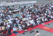 ഇന്ത്യൻ സ്കൂൾ ഈദ് ഗാഹ്; പ്രതികൂല കാലാവസ്ഥയിലും ആയിരങ്ങൾ ഒഴുകിയെത്തി