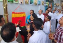 ബഹ്റൈൻ സെന്റ് പീറ്റേഴ്സ് യാക്കോബായ സുറിയാനി പള്ളിയിൽ ഇടവക പെരുന്നാളിന് കൊടിയേറി.