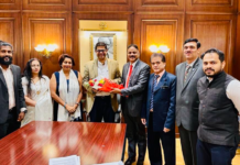 പ്രവാസി ലീഗൽ സെൽ ബഹറിൻ ചാപ്റ്റർ അംഗങ്ങൾ പുതിയതായി സ്ഥാനമേറ്റ ഇന്ത്യൻ അംബാസിഡറുമായി കൂടി കാഴ്ച നടത്തി