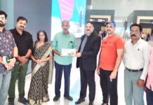 മാതാപിതാക്കളെ നടതള്ളി മകൻ,കൈത്താങ്ങായി പ്രവാസലോകം