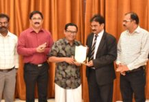വയലാർ ശരത് ചന്ദ്ര വർമ്മ ഇന്ത്യൻ സ്കൂൾ സന്ദർശിച്ചു