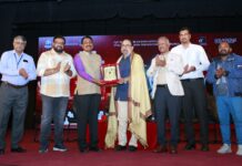 ബഹ്റൈൻ കേരളീയ സമാജം ഫിലിം ക്ലബ് ഏർപ്പെടുത്തിയ പ്രഥമ ലൈഫ് ടൈം അച്ചീവ്മെന്റ് അവാർഡ് 2024 സിബി മലയിലിന് സമ്മാനിച്ചു