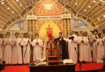 സെന്റ് പീറ്റേഴ്സ് യാക്കോബായ സുറിയാനി പള്ളിയിൽ ഈസ്റ്റർ ശുശ്രൂഷകൾ