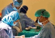 ഒമാൻ ഖൗല ആശുപത്രിയിലെ സങ്കീർണ്ണമായ കൈ ശസ്ത്രക്രിയ വൈദ്യശാസ്ത്രത്തിലെ ഒരു നാഴികക്കല്ലായി മാറി